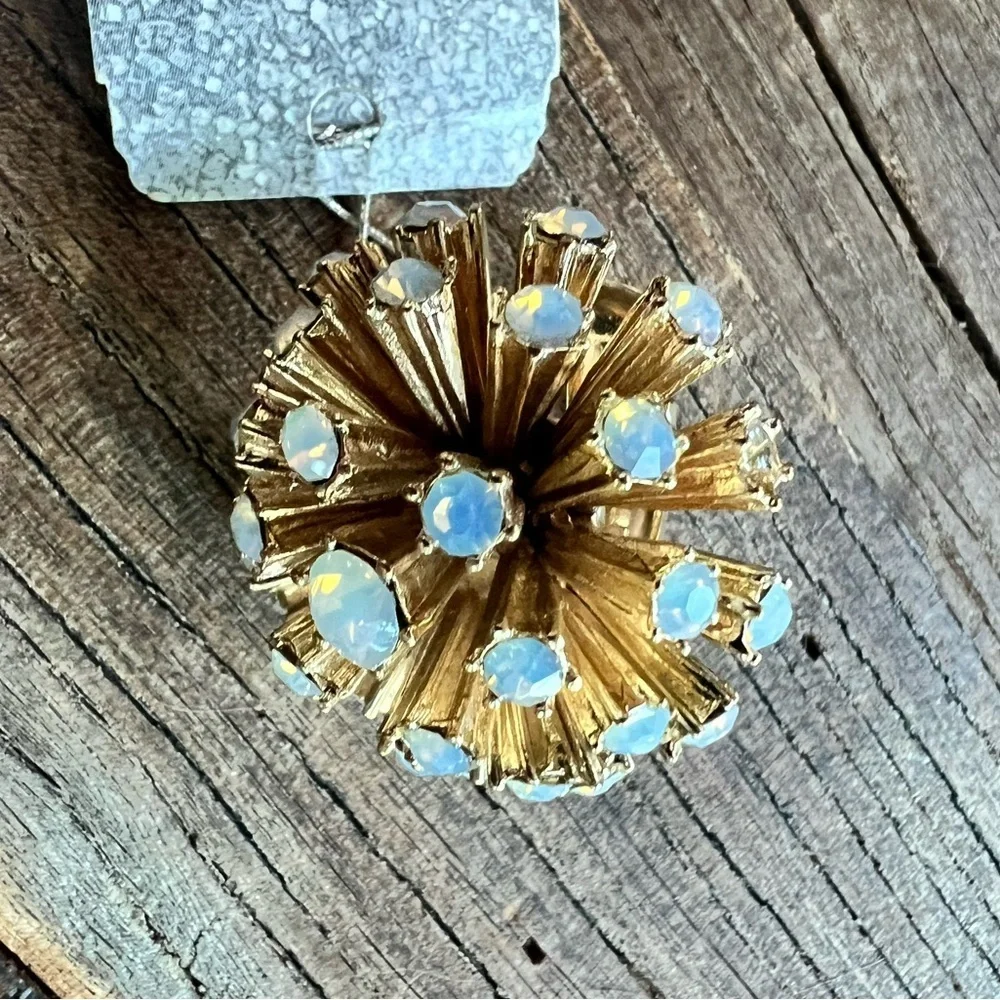 Gold Starburst Ring with Blue Stones and stretchy band costume statement